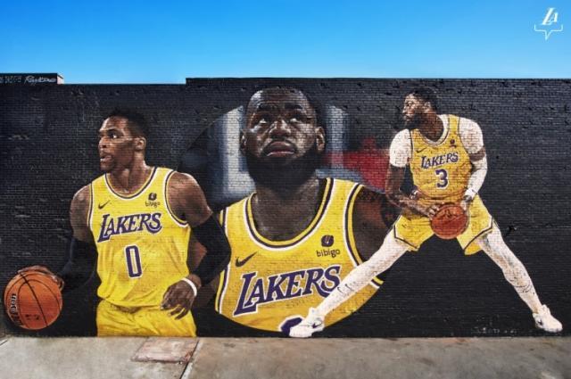 世界杯比赛在线观看地址-佩林卡：詹姆斯积极塑形 新赛季将全员接种疫苗